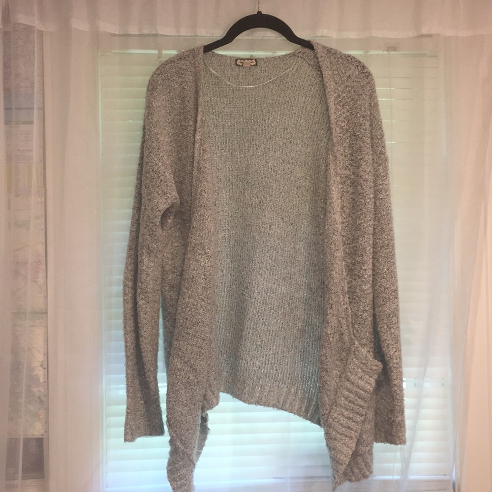 grey sweater